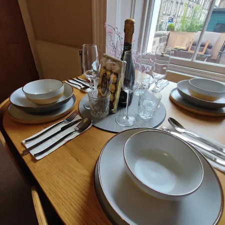 Appartement Private Garden With Parking *