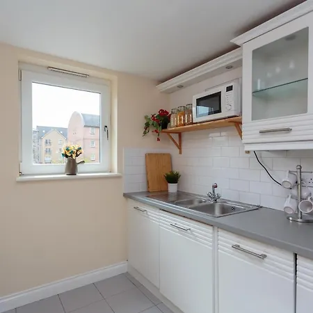 Ocean Way In Leith Apartment Edinburgh