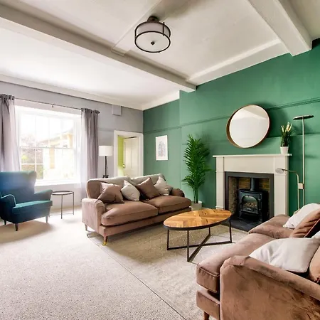 Bright And Airy 3Br Home In Stockbridge شقة *
