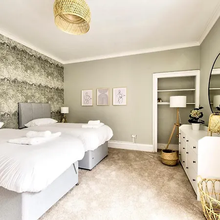 شقة Bright And Airy 3Br Home In Stockbridge