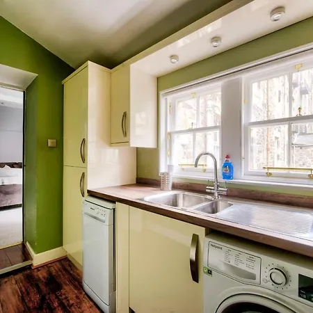 شقة Bright And Airy 3Br Home In Stockbridge