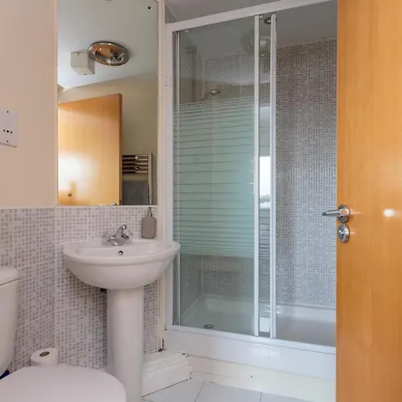 Ocean Way In Leith Apartment Edinburgh