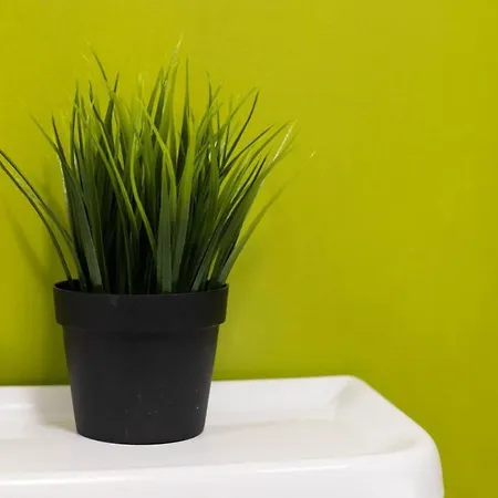 Apartment Stylish 2 Bedroom Near The Centre *