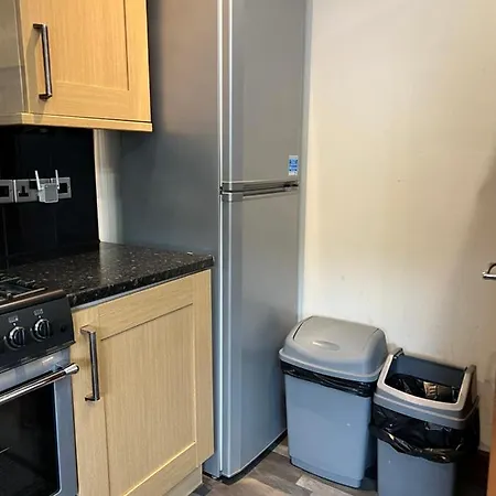 Semesterbostad 4 Bed Near Airport