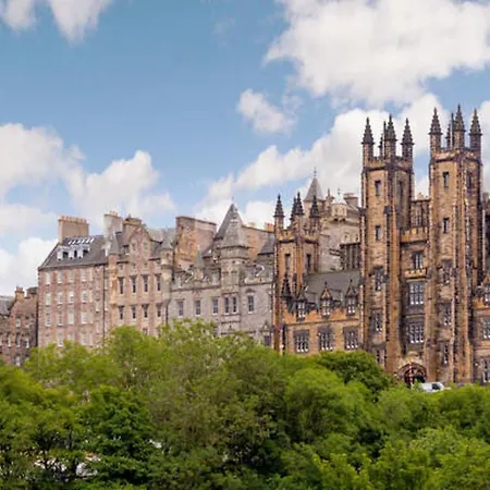 公寓 Sumptuous 2br Next To Castle!
