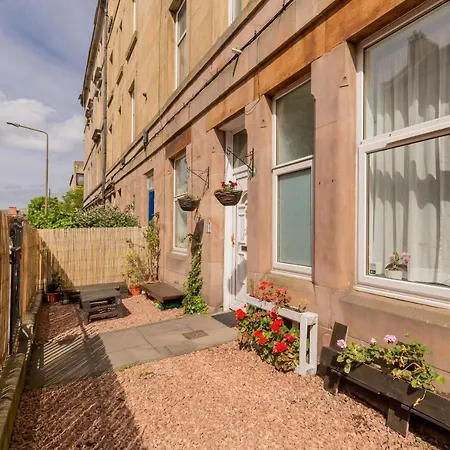 Stylish Flat In With Private Garden Apartamento *