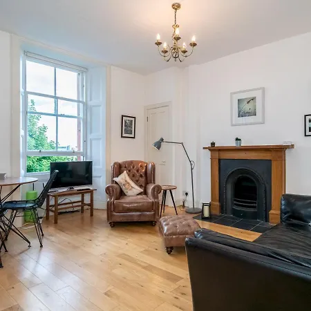 Appartamento Pass The Keys Spacious 2beds Flat With Amazing Views Near The Meadows *