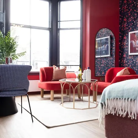 Aparthotel 30 Castle Street Deluxe