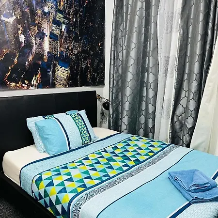 Historic Royal Mile Flat , 5min From Waverly Railway Station 公寓 *