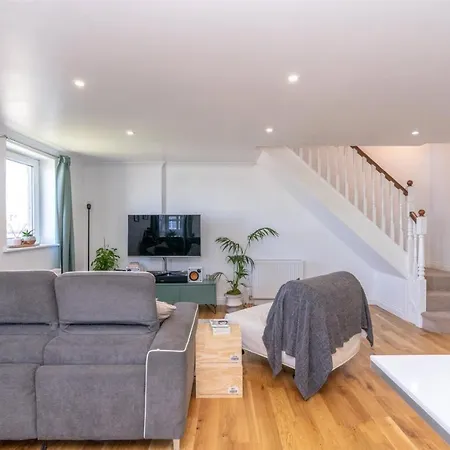 Homestay The Spectrum *