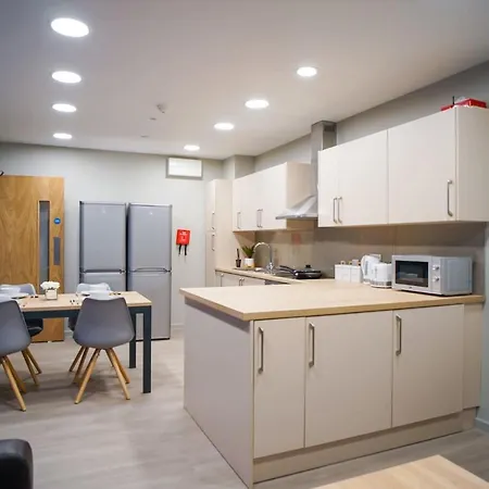 Appartamento For Students Only - Straits Meadow In Centre Edimburgo