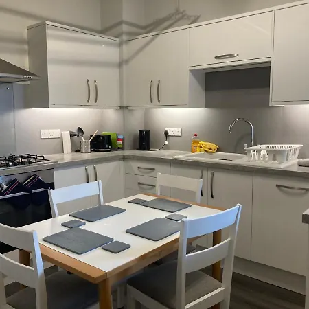 3 Bed West * אדינבורו