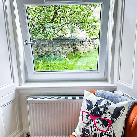 Desirable 2 Bed Near Castle Appartement Édimbourg
