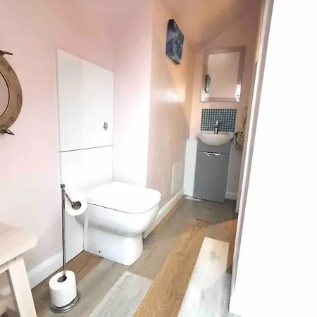 3 Bedroom Well Connected Family Free Parking * Edimburgo