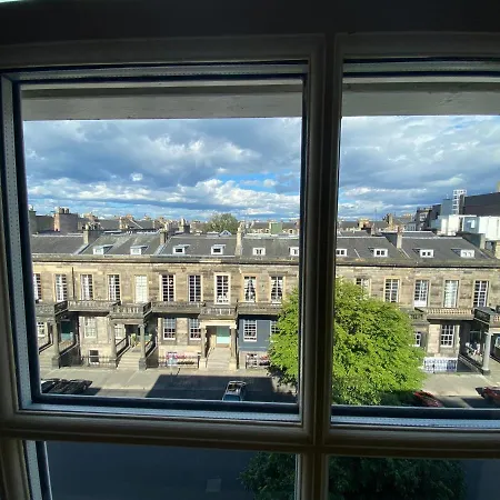 Brunswick St Apartment Edinburgh