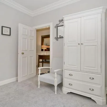 Appartement Impressive 2 Bed Apt W/ Private Entrance, New Town Édimbourg