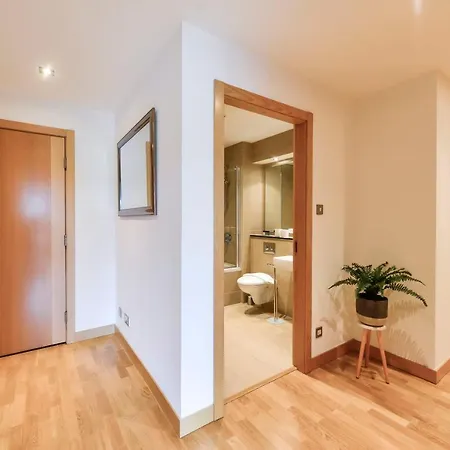 Guestready - Modern Luxury Flat In The Leith Area Of Edinburgh * 爱丁堡