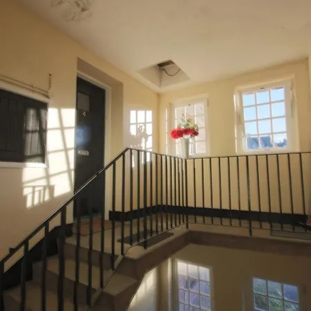Mid-mile Apartment Edinburgh