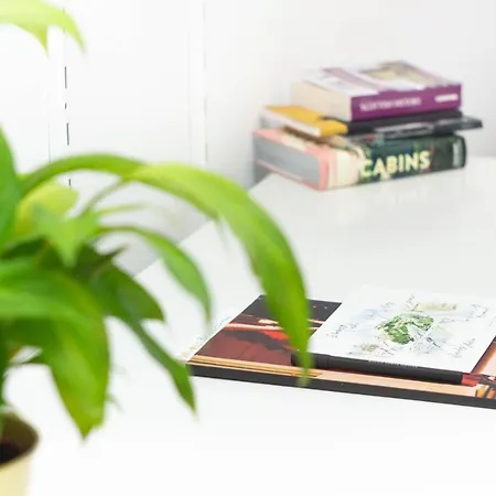 Homestay szállás Lele's Flat - 15 Minutes To Airport & Centre Edinburgh