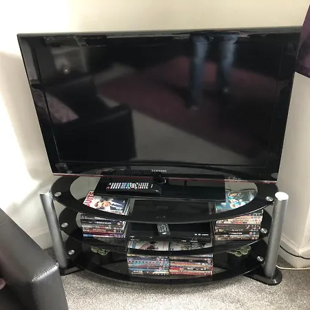 One Bedroom Flat On Ground Floor Apartment