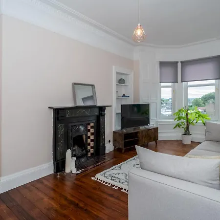 Pass The Keys Renovated And Spacious 2beds Flat In Quiet Area 爱丁堡