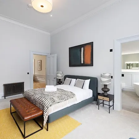 Διαμέρισμα Dragon Luxury Serviced At Alva Street *