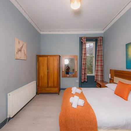 Calton Hill Victorian Old Town Apartment