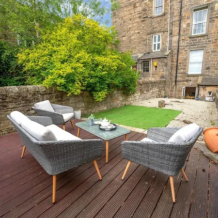 Сasa de vacaciones Cozy With Character Large 2 Bedroom Main Door With Garden Edimburgo