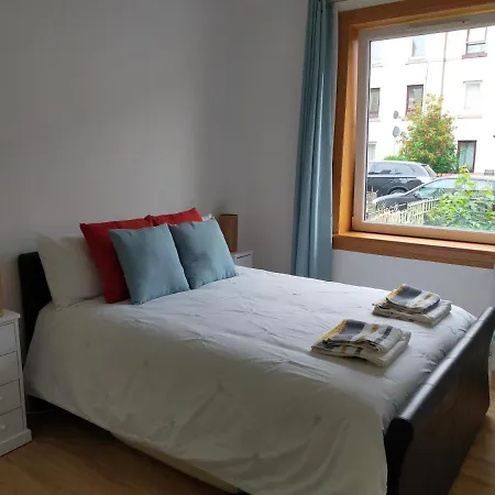 公寓 Lovely 2 Bedroom With A Garden Close To The Centre *