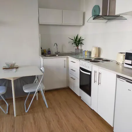 公寓 Lovely 2 Bedroom With A Garden Close To The Centre