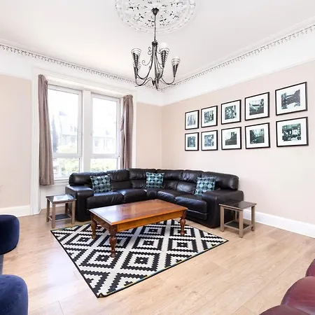 Joivy Family Flat Near Leith