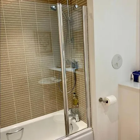 Apartment Beautiful Modern Sea-side In The Edinburgh