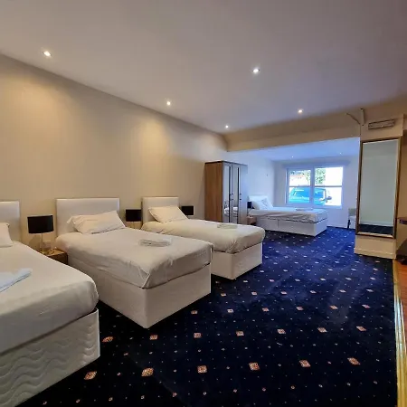 ホテル Park View House エディンバラ