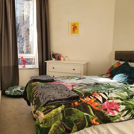 The Flat With The Pink Door Apartamento Edimburgo