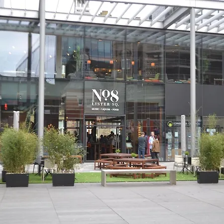 Meadows Apartments- In Quartermile شقة