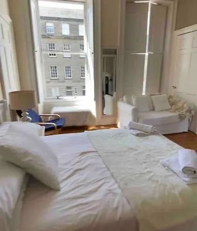 Beautiful Georgian New Town Flat Appartement *