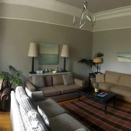 Nyaraló Wm Edinburgh