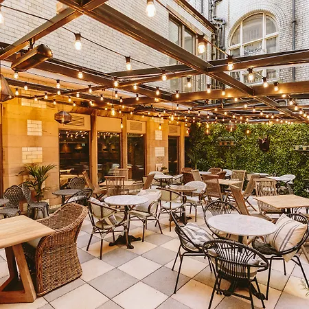 The Scotsman Hotell 4*