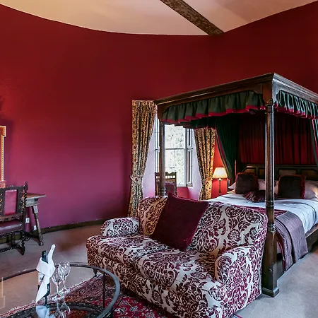Hotel Dalhousie Castle 4*