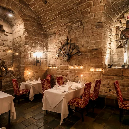 Dalhousie Castle 4* Bonnyrigg