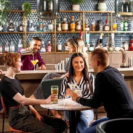 Ibis Styles St Andrew Square Hotel 3*