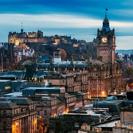 Travelodge Waterloo Place Edinburgh