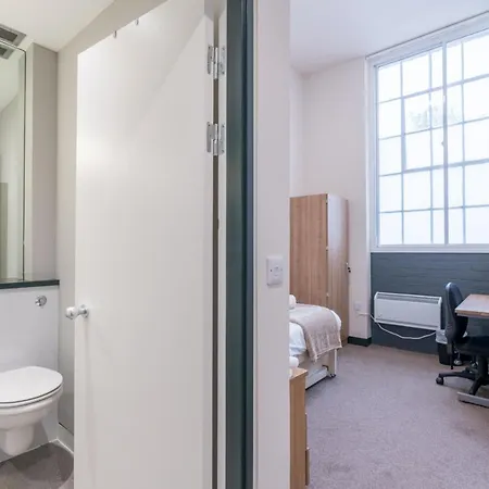 Apartment Altido Cosy In Newington *
