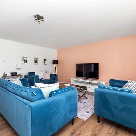 Joivy Modern 2 Bed Flat Near Murrayfield Stadium Apartment Edinburgh