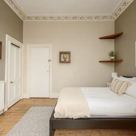 Lägenhet 2 Bed Old Town - Next To Castle Edinburg