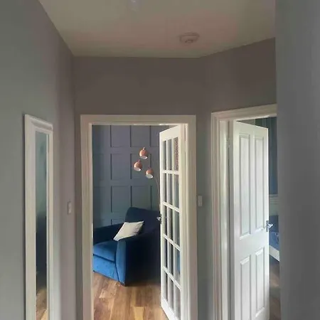 Lovely 2 Bedroom With Private Garden Апартаменты Эдинбург
