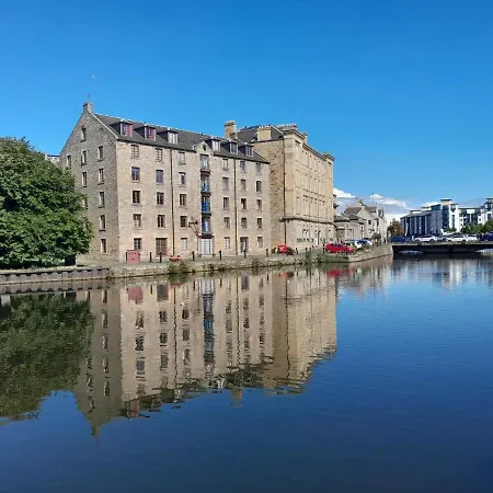 1 Bedroom Flat In Historic Cooperage Leith Apartment