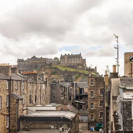 Amazing Castle View Apartmán *