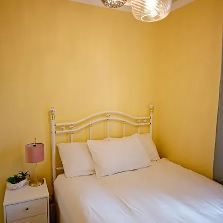 Apartment Cosy One Bedroom Flat In Center Edinburgh