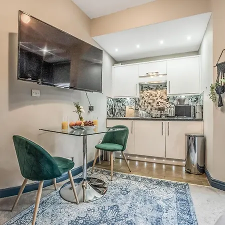 Apartment Stylish Abode *